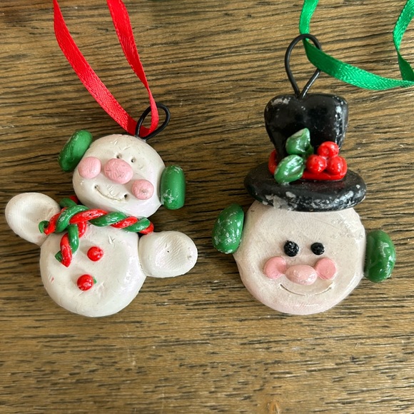Vintage Handmade Wooden Christmas Mini Ornaments. - Picture 4 of 10